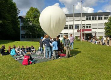 Video: Über den Wolken mit dem GSG-Stratosphärenballon