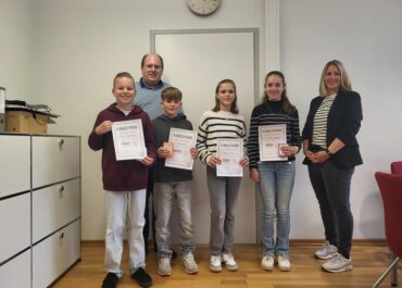 Junge Erdkundetalente des GSG erfolgreich bei Wettbewerb „Diercke Wissen"